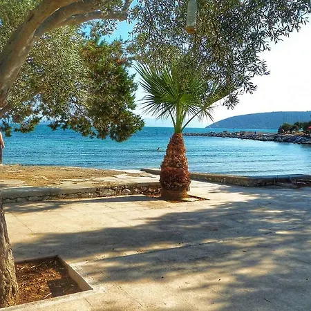 Iasos Kamp Cadir Karavan Alani Lüks kamp alanı *