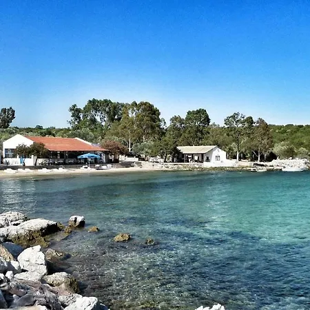 Iasos Kamp Cadir Karavan Alani * Kıyıkıslacık